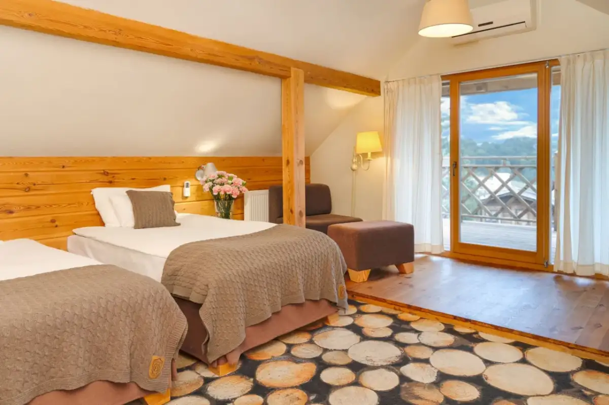 Kajaki Pomorskie: Odkryj najlepsze rzeki i zaplanuj spływ marzeń!