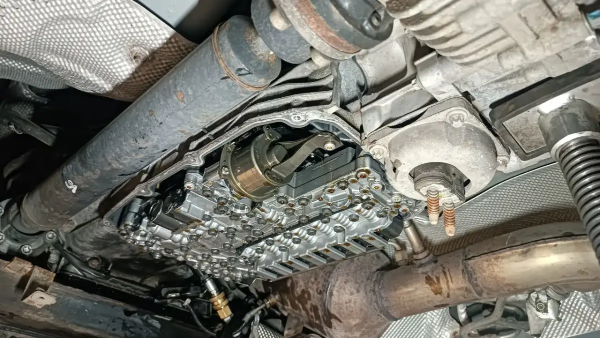 Dynamiczna wymiana oleju w automacie: Koszt od 1200 zł czy warto?