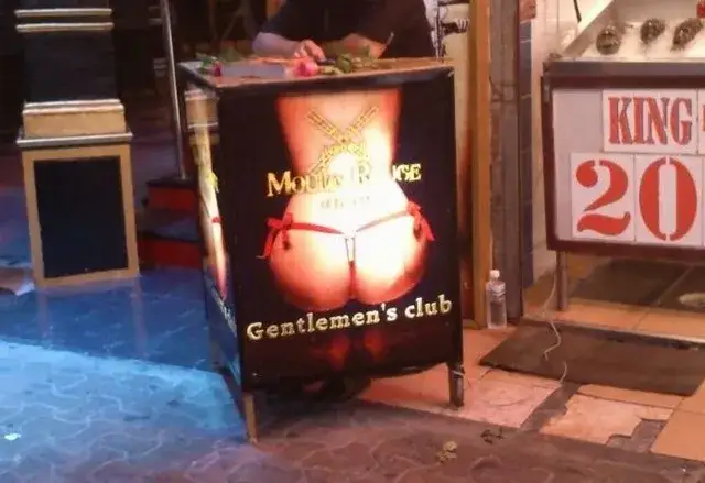 Jak skutecznie pozbyć się agencji towarzyskiej w bloku?