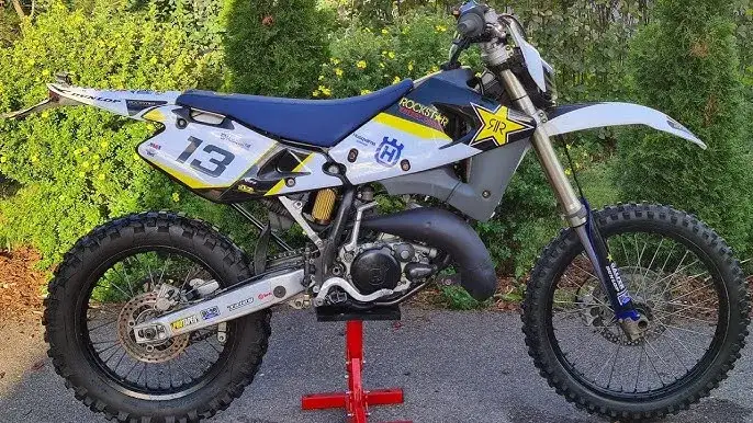 Husqvarna WRE 125 – mocny motocykl dual sport dla każdego terenu