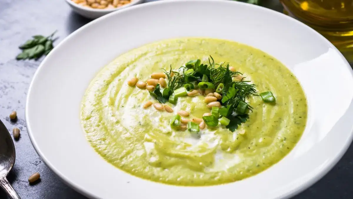 Przyprawy do zupy z cukinii: odkryj sekret idealnego smaku!