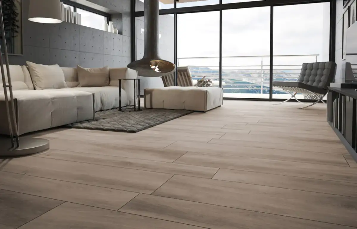 Jakie płytki do salonu? Odpowiedni rozmiar dla pięknego wnętrza