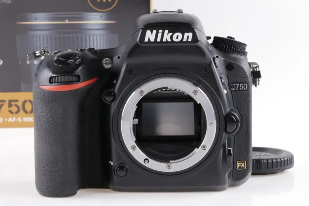 Lustrzanka w 2026: Relikt czy świadomy wybór? Poradnik.