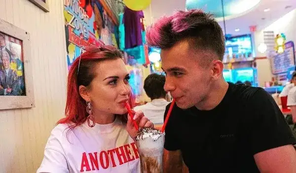 Kto z domu ekipy zaprosi cię na randkę? Sprawdź, kto pasuje!