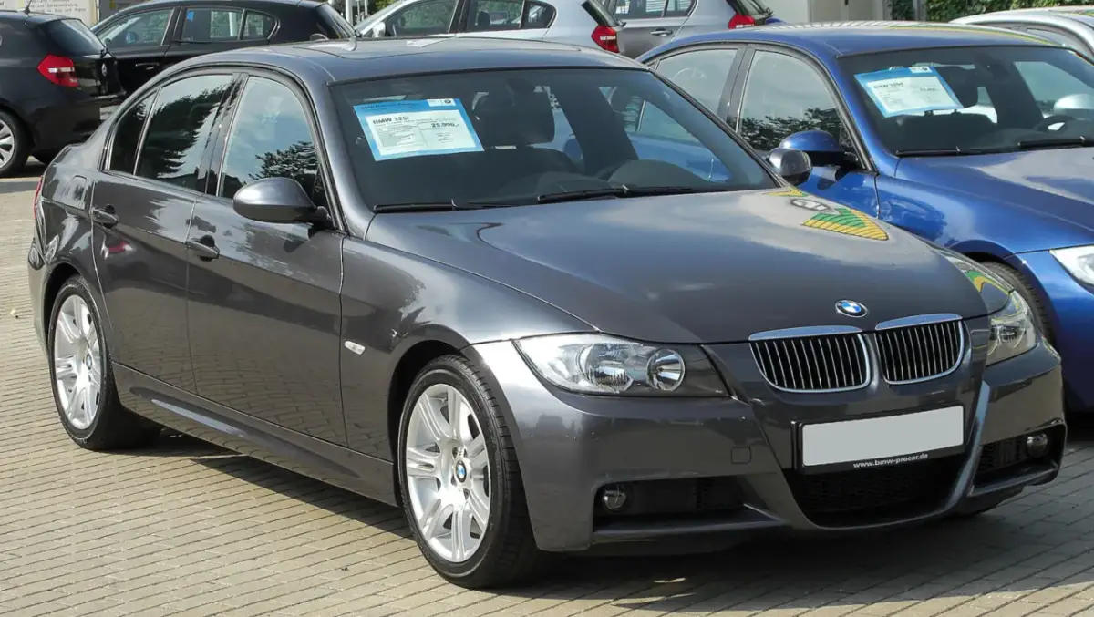 BMW E90: Który silnik wybrać? Poradnik polecanych i ryzykownych jednostek