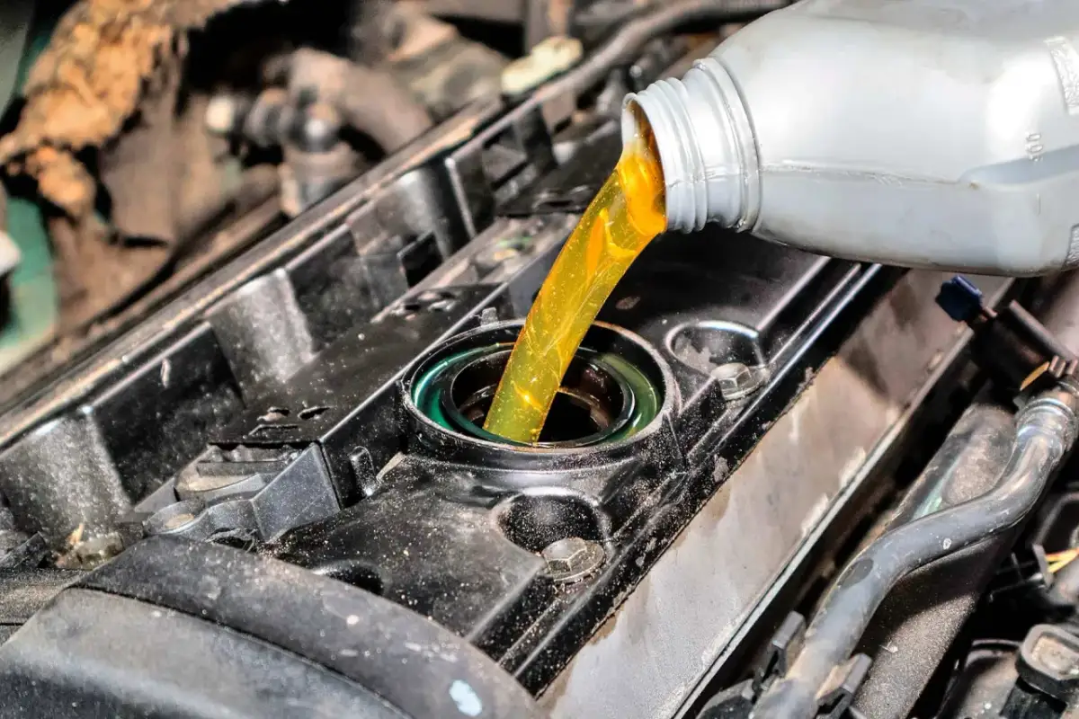Jak jeździć po wymianie oleju? Kluczowe zasady dla silnika