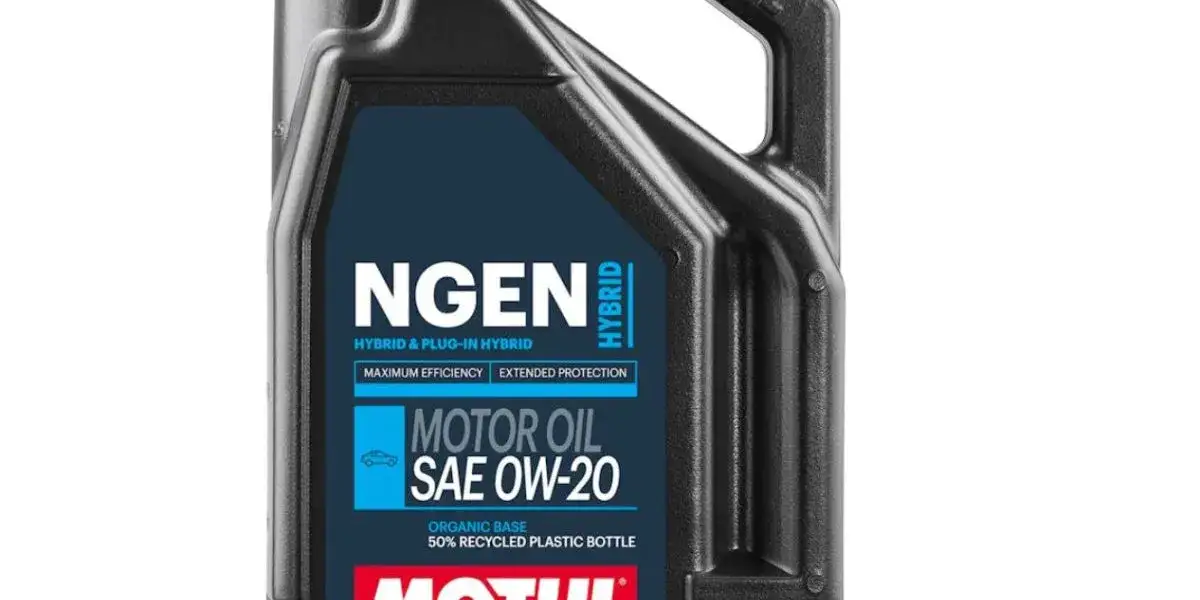 Motul 0W-20 Hybrid: Czy to najlepszy olej dla Twojej hybrydy?