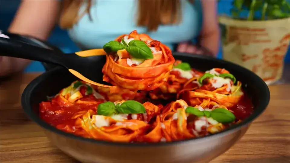 Koszyczki ze spaghetti: Przepis, który zawsze się udaje + DIY