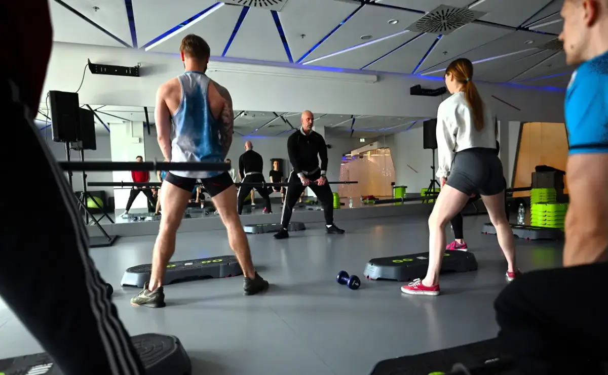 Ile kosztuje trener personalny? Poznaj prawdziwe ceny w Polsce