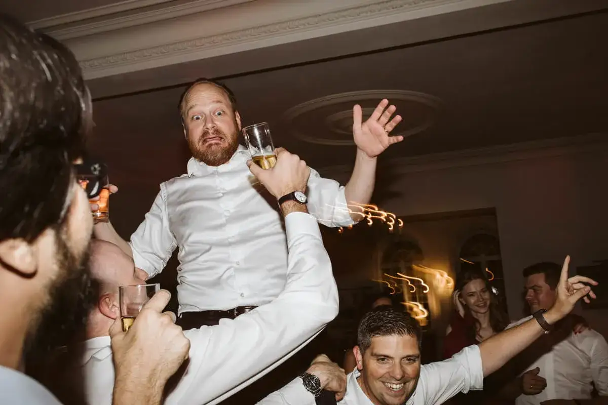 Pytania do fotografa ślubnego: Wybierz idealnego bez stresu!