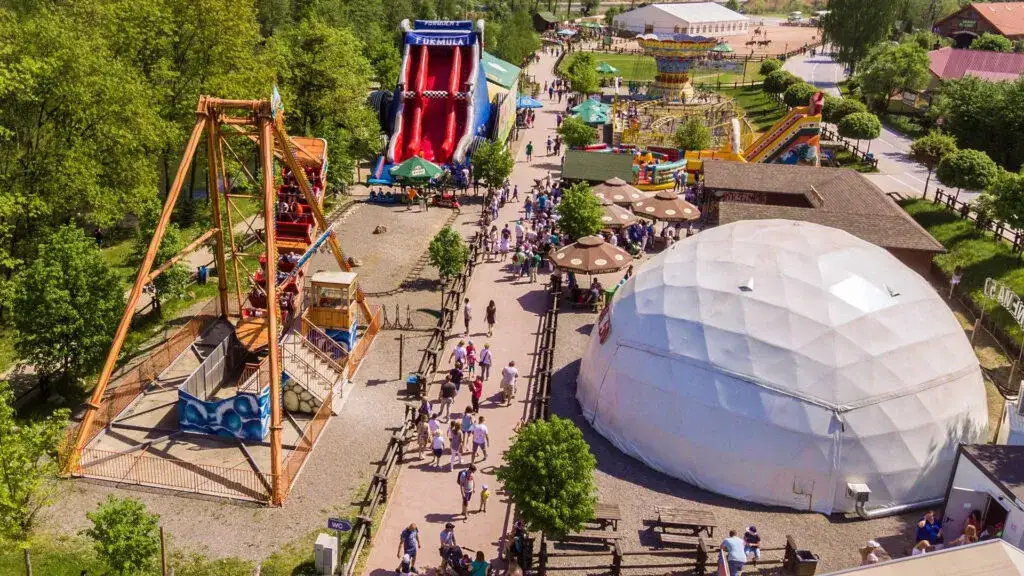 Gdzie z dzieckiem w niedzielę? Sprawdź najlepsze miejsca i pomysły na rodzinny czas