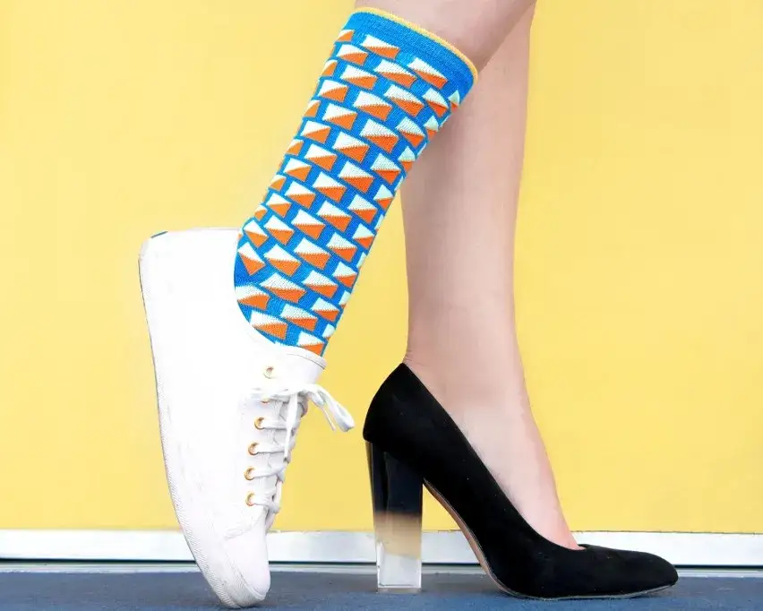 Jakie buty wydłużają nogę? Odkryj modele, które naprawdę działają