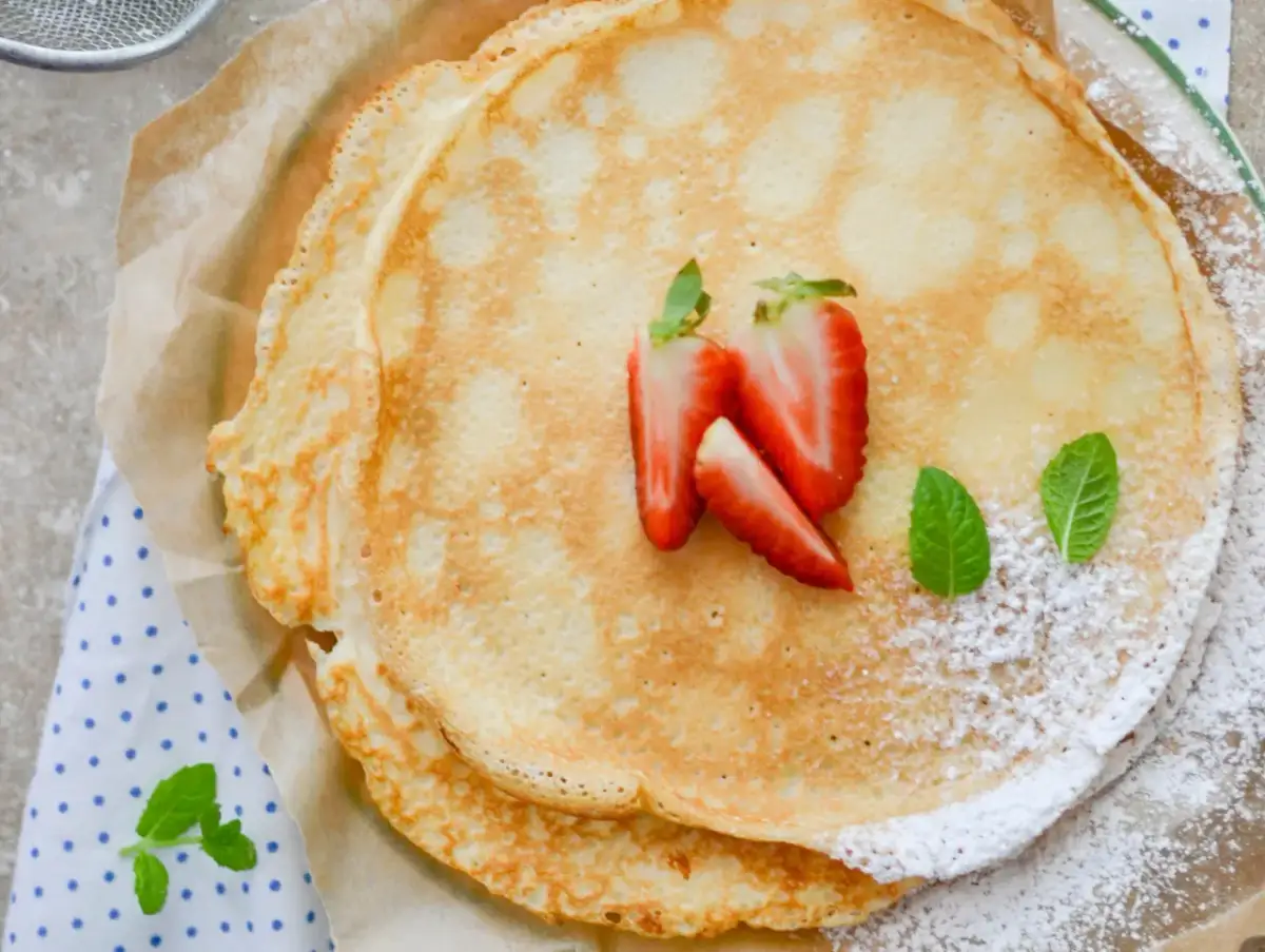 Prosty przepis na naleśniki bezglutenowe bez jajek i mleka