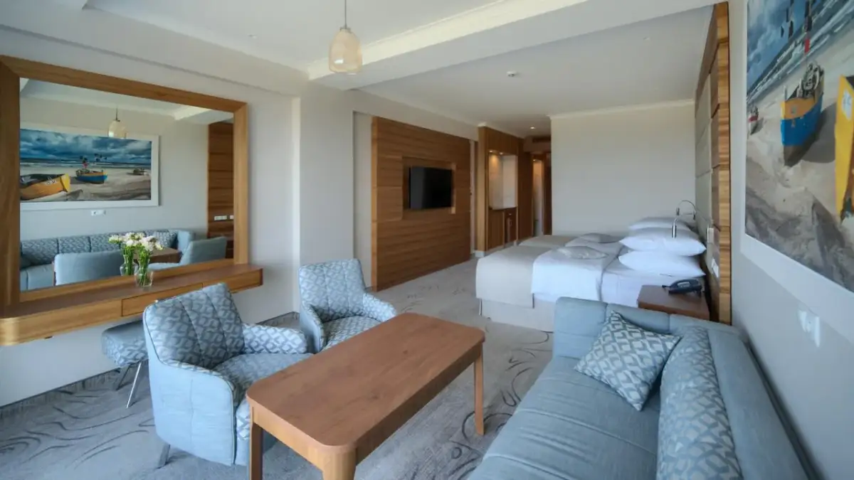 Hotel Gołębiewski Pobierowo: Kiedy otwarcie? Najnowsze informacje!