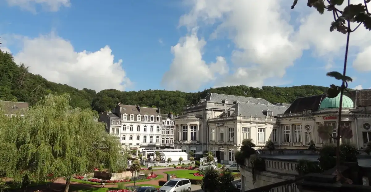 Prawda o SPA: Belgijskie miasto, nie łaciński skrót