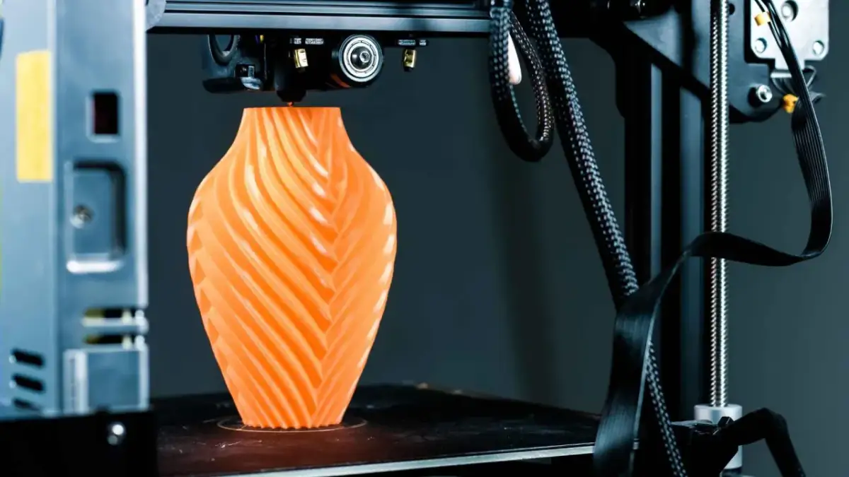 Koszt godziny druku 3D: Jak dokładnie wycenić wydruk?