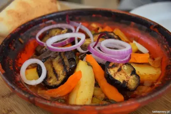 Gdzie zjeść w Gdańsku? Najlepsze miejsca na każdy budżet i okazję!