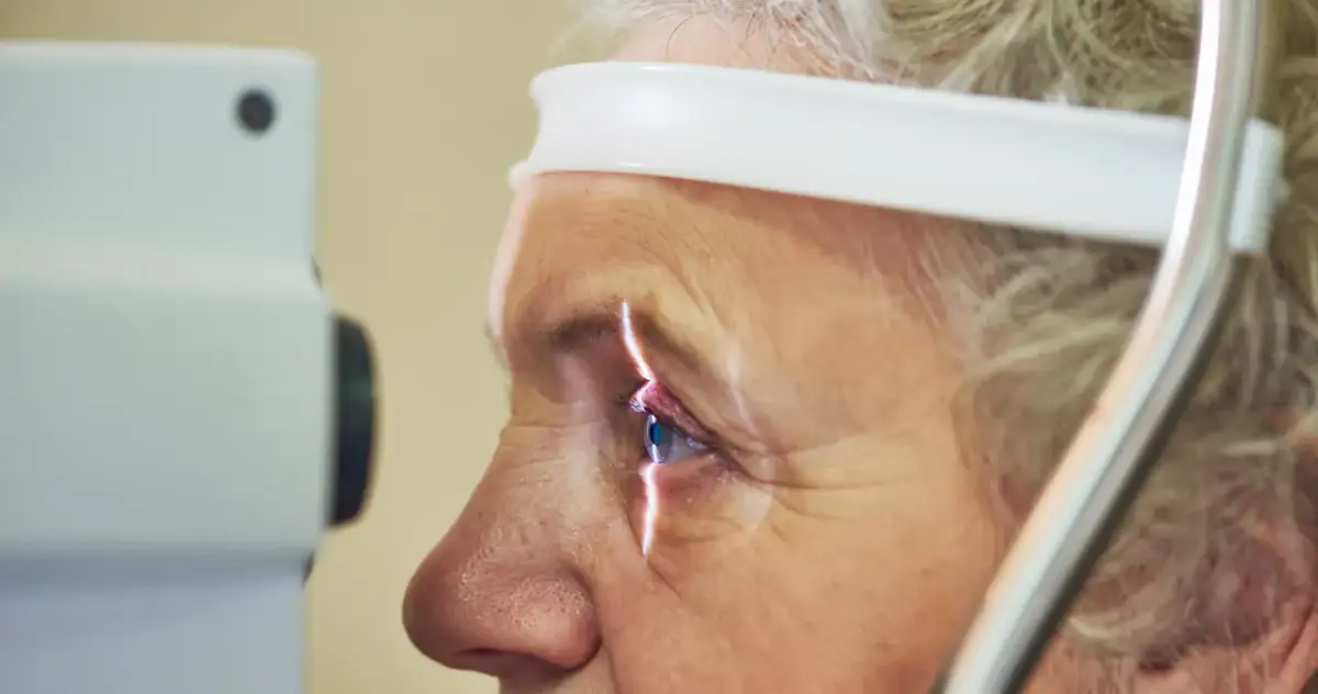 Jak zapisać się do okulisty na NFZ i uniknąć długiego czekania