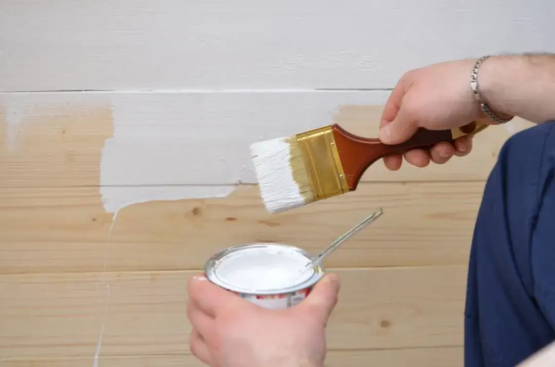 Na jaki kolor pomalować boazerię, by odświeżyć wnętrze i zyskać styl?