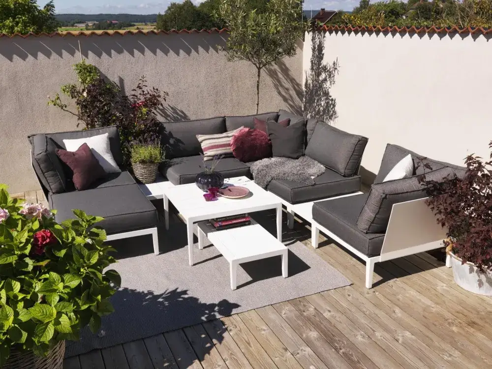 Co do ogrodu: 15 inspirujących pomysłów na aranżację przestrzeni