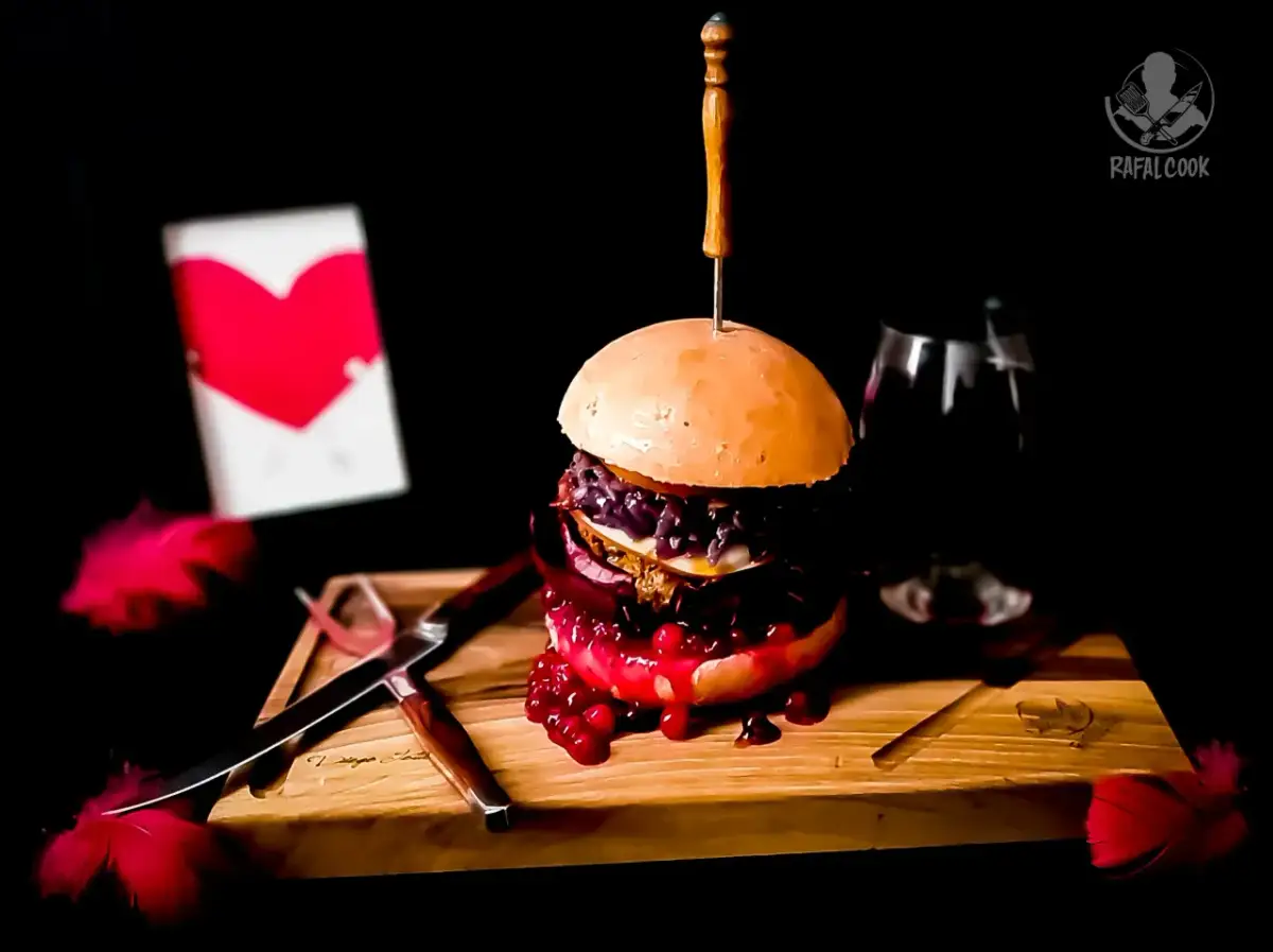 Kto wymyślił hamburgera? Dlaczego odpowiedź jest złożona?