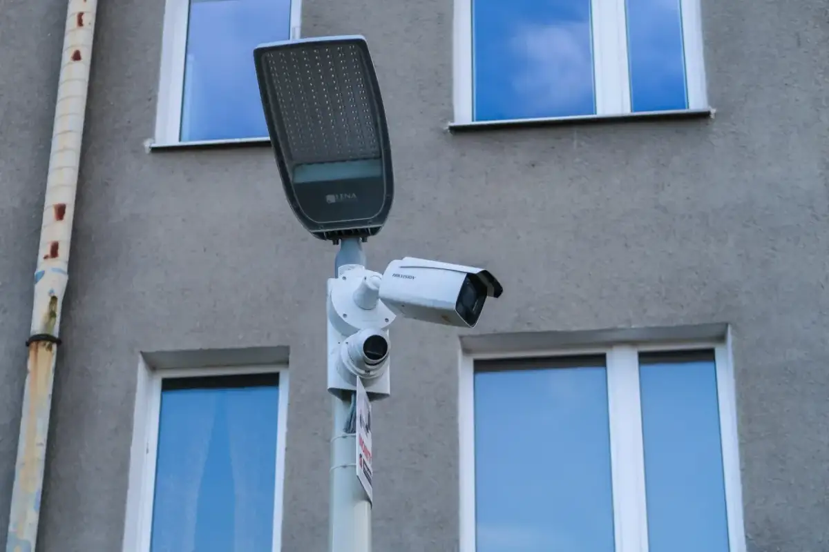 Jak otworzyć szlaban na osiedlu? Kompletny poradnik dla każdego!