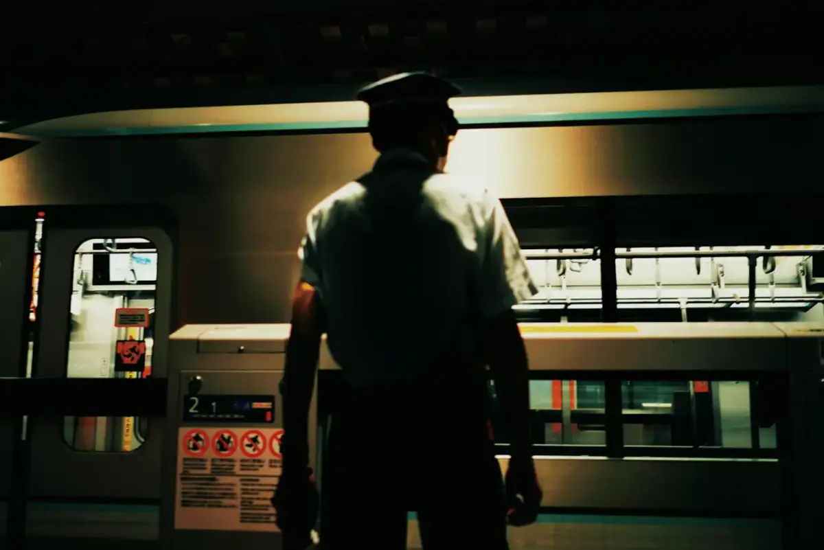 Ile zarabia maszynista w Polsce? Stawki, dodatki, perspektywy