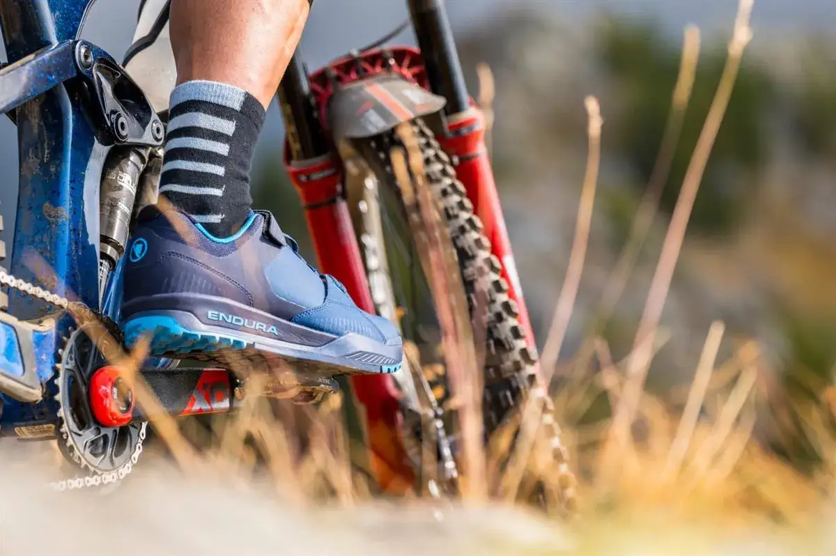 Jakie buty do enduro MTB - wybierz najlepsze obuwie na trudne trasy