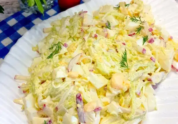 Jak przygotować pora do sałatki – proste sposoby na idealne danie