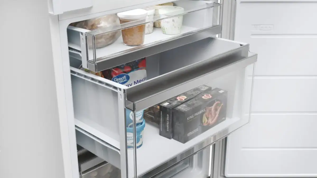 Moc zamrażarki skrzyniowej: Ile prądu zużywa i ile kosztuje?