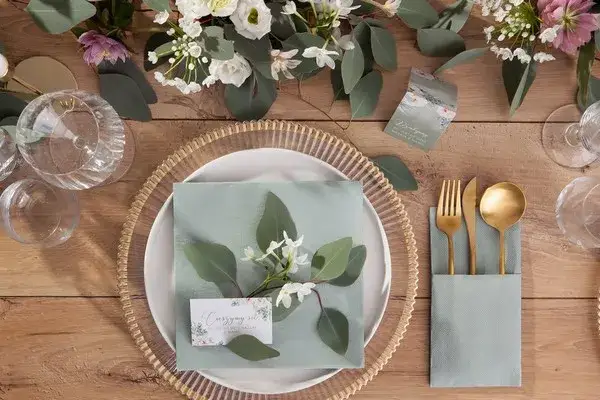 Komunia w domu: Stwórz piękne dekoracje stołu DIY poradnik Iwo