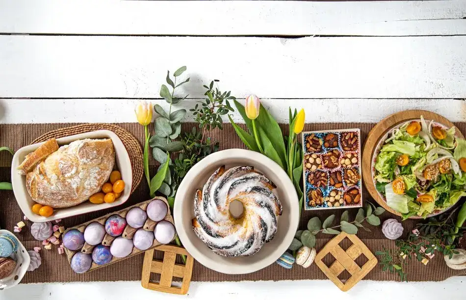 Obiad wielkanocny: Klasyka czy nowoczesność? Sprawdź nasze menu!