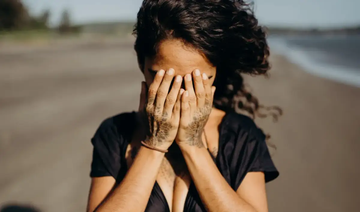 Fuga dysocjacyjna - co to jest i jakie objawy powinny Cię zaniepokoić