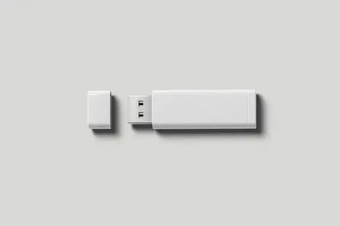 Jak znaleźć pendrive na komputerze, gdy nie jest widoczny w systemie