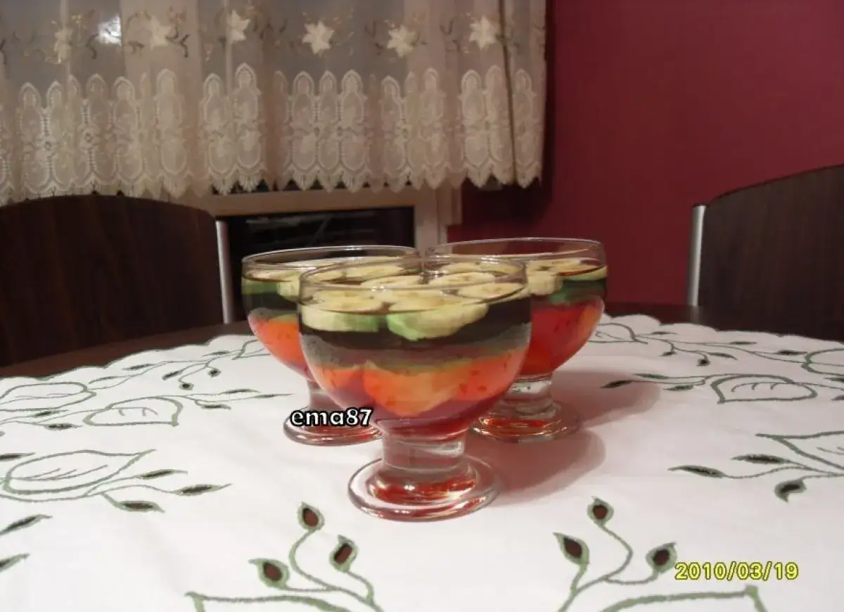 Jak zrobić dwukolorową galaretkę? Sekrety idealnych warstw!