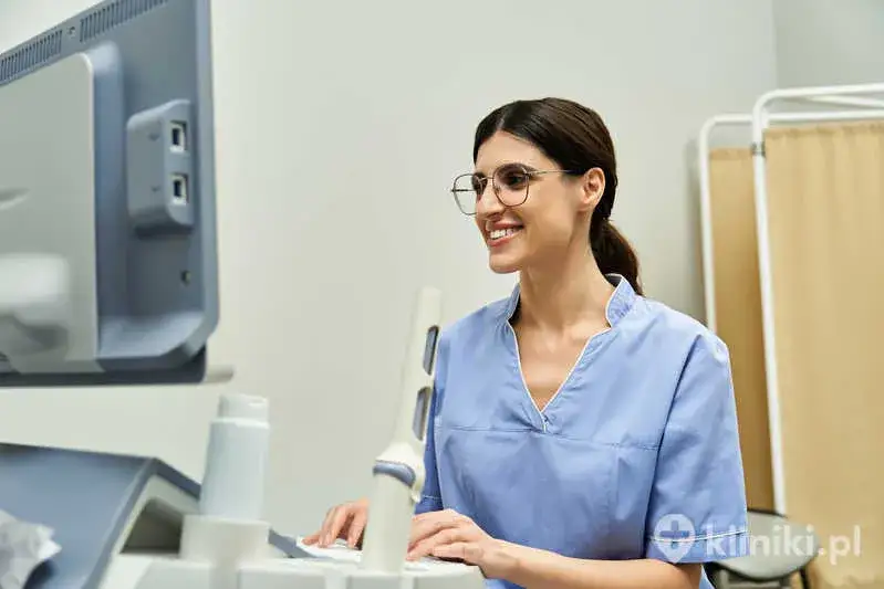 Ginekolog: Kto to jest i kiedy iść? Pełny przewodnik dla kobiet