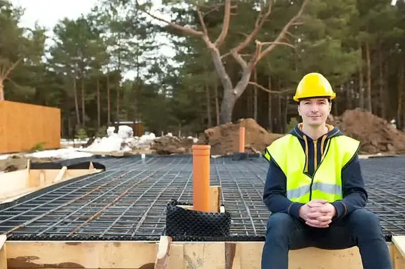 Ile kosztuje ocieplenie fundamentów? Poznaj najtańsze opcje izolacji