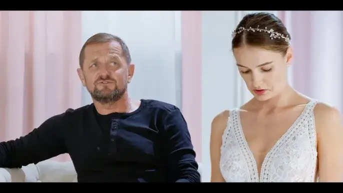 Suknia jak mgła: głębokie emocje i tajemnice w literaturze i muzyce