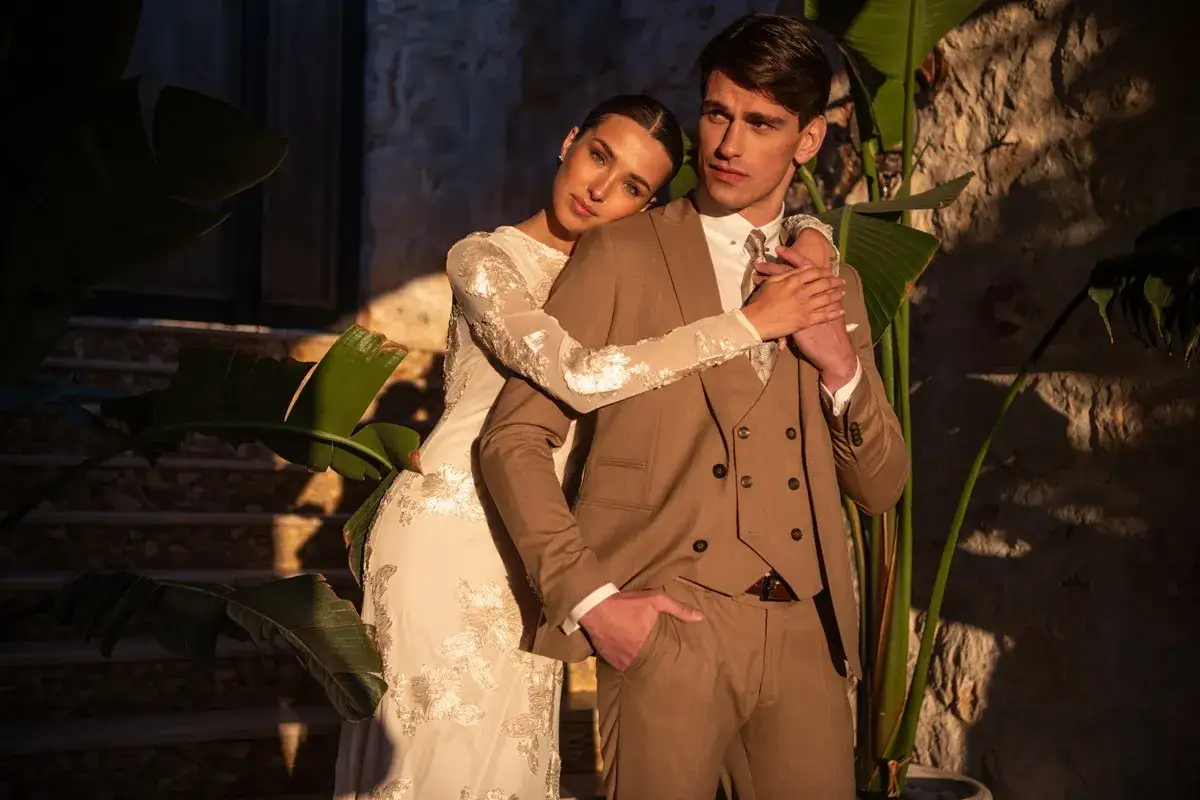 Czego życzyć młodej parze przed kościołem? Wzruszające propozycje