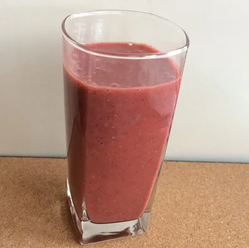 Koktajl z truskawki i banana – zdrowy przepis na orzeźwienie