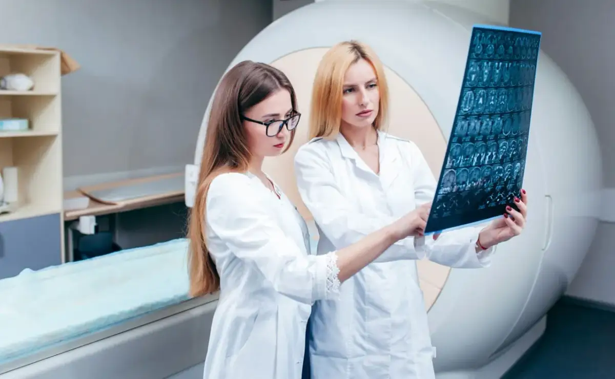 Czy leki na SM są refundowane? Sprawdź, co musisz wiedzieć o NFZ