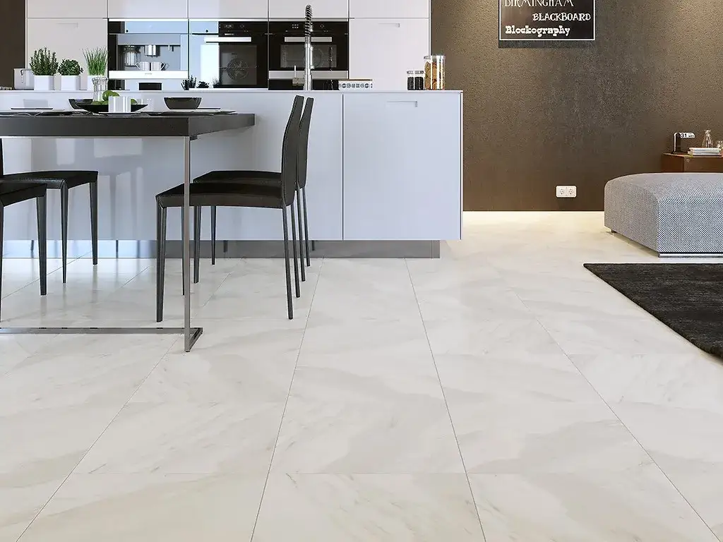 Podłoga do białej kuchni z drewnianym blatem: Jak wybrać idealną?