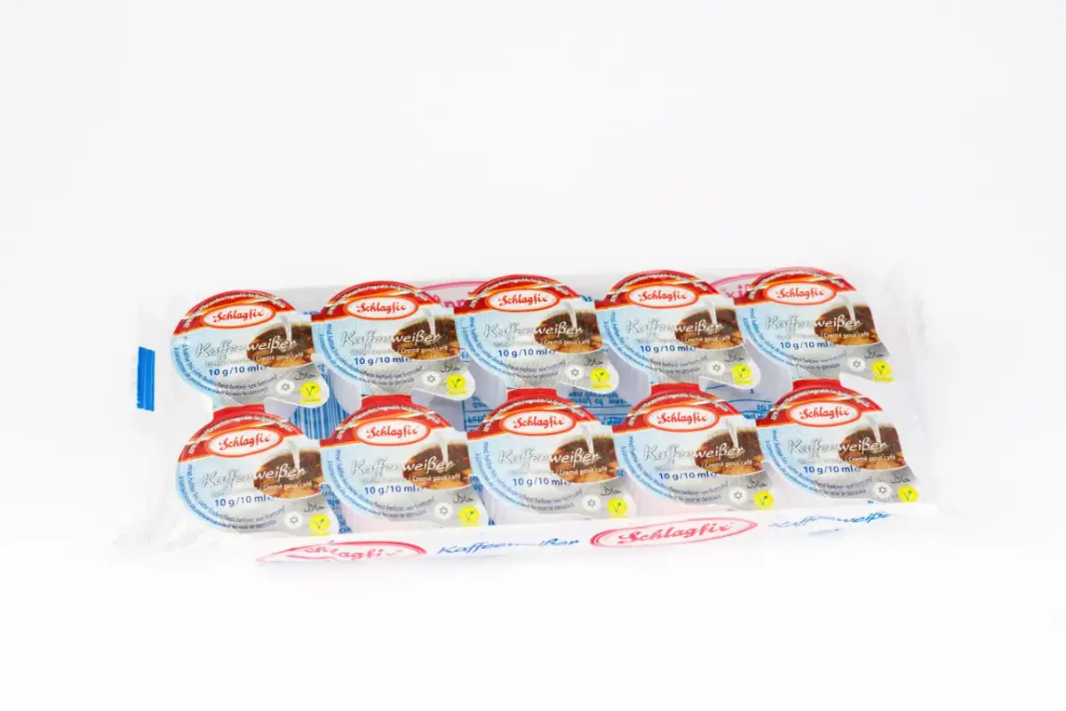 Gdzie kupić wegańską śmietanę? Sprawdzone miejsca i ceny