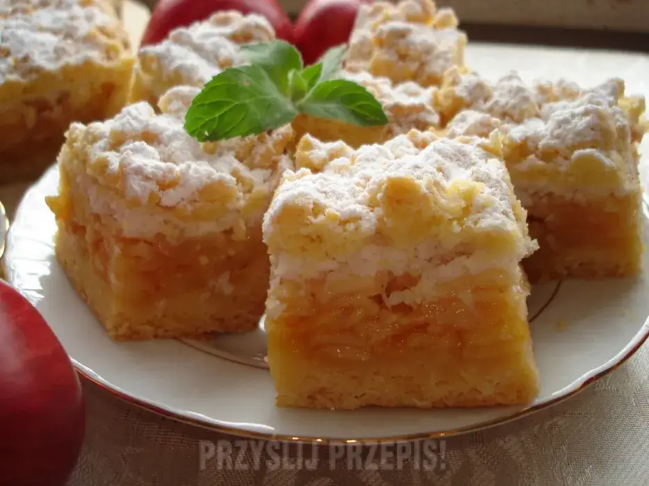 Szarlotka bez zakalca? Zagęść jabłka suchą galaretką!