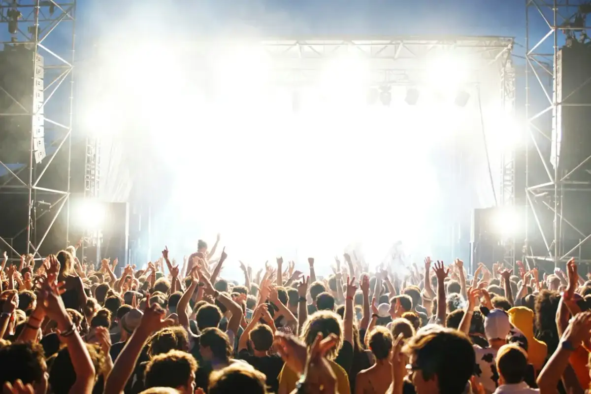 Gdzie zagrać koncert w Polsce? Praktyczny przewodnik dla muzyków