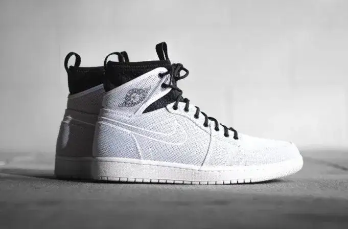 Air Jordan 1 Retro High Pure Platinum - cena, dostępność i opinie