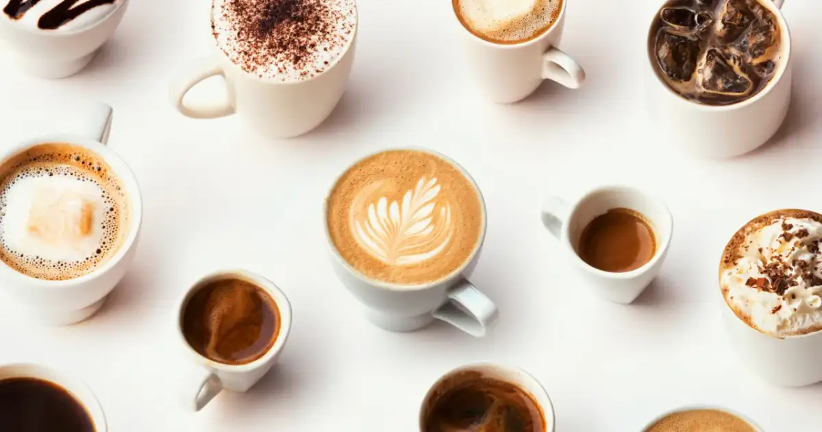 Czy kawa z mlekiem jest zdrowa? Ekspert rozwiewa wątpliwości!