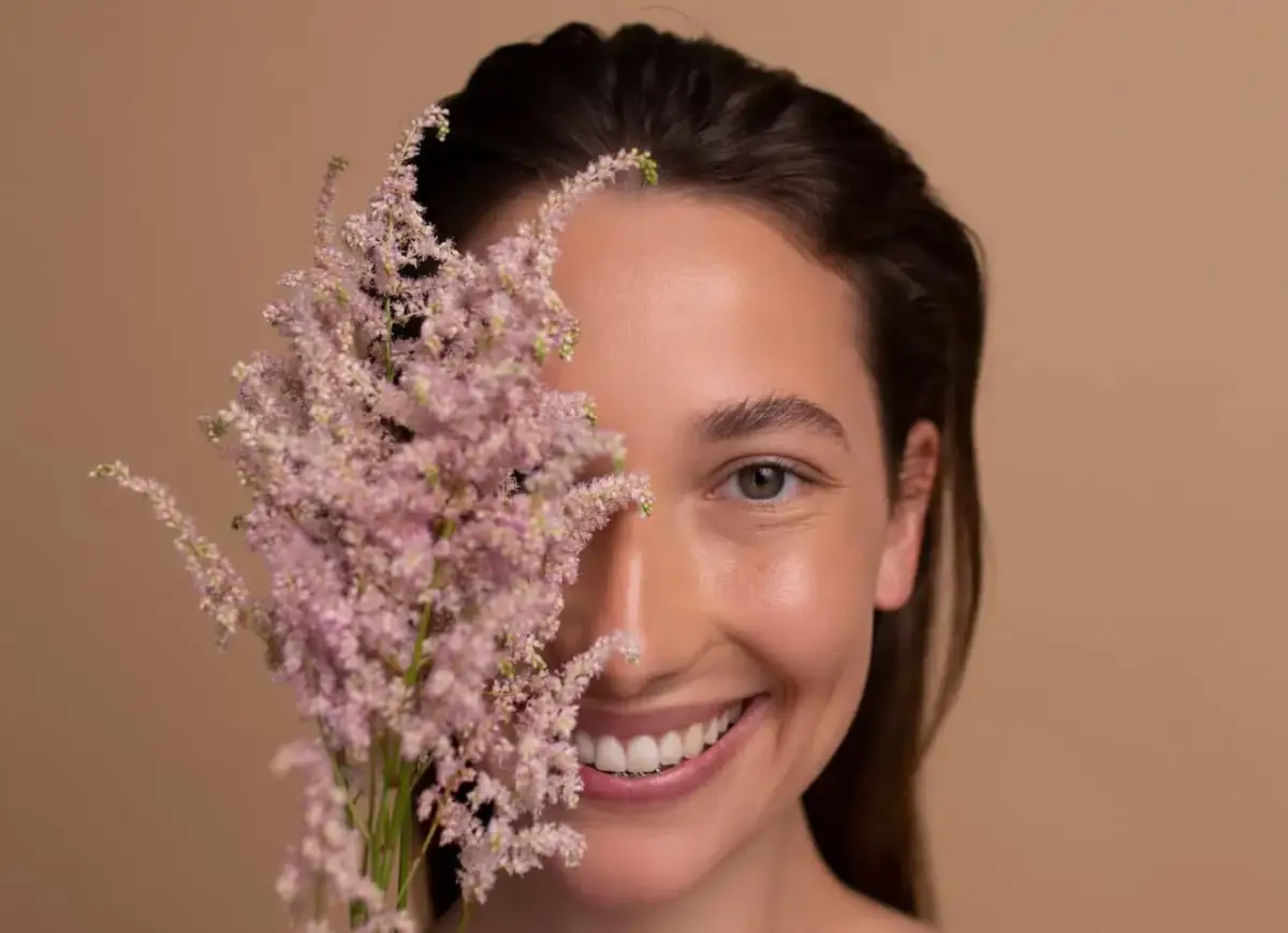 Czy makijaż niszczy cerę? Jak malować się bezpiecznie i bez obaw.