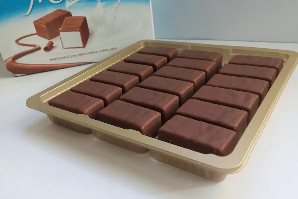 Ptasie Mleczko tuczy? Kalorie, skład i jak jeść bez wyrzutów sumienia