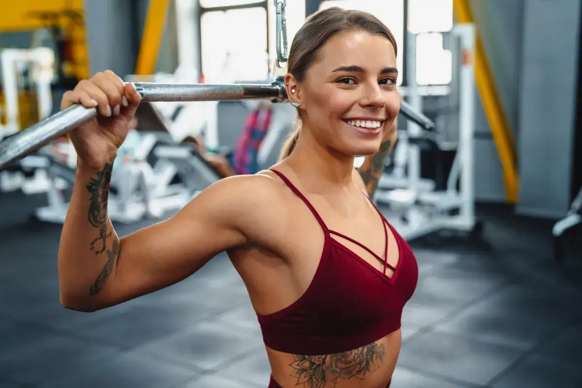 Trening po tatuażu: Kiedy bezpiecznie wrócić do aktywności?